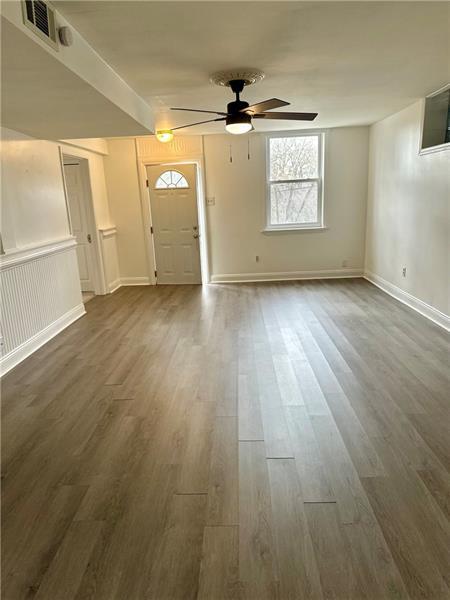 Photo - 1668 Obey St