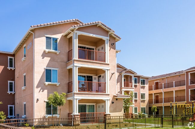 Turtle Creek Apartments