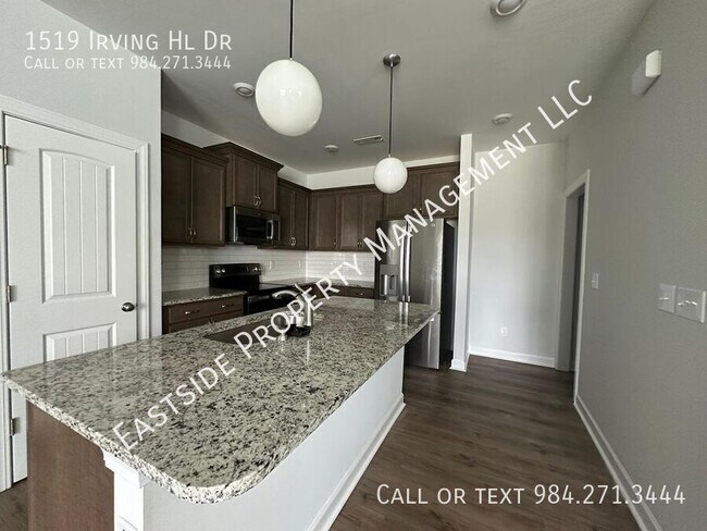 Photo - 1519 Irving Hl Dr