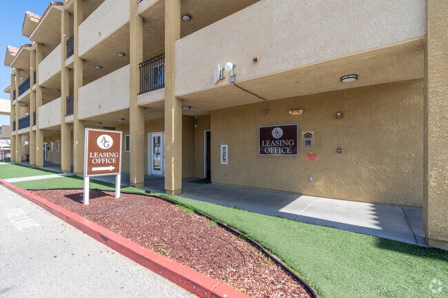 Leasing Office
