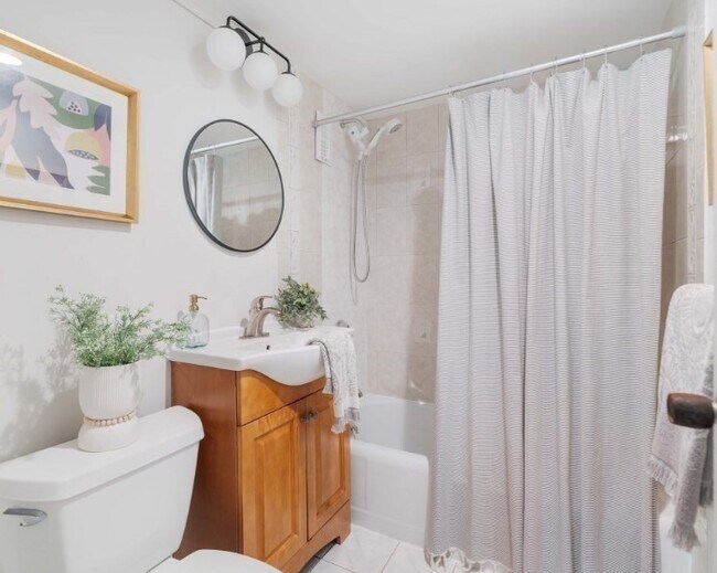 7 Concord Ave Unit 704