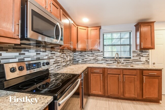 Photo - 7720 Lauderdale Dr N