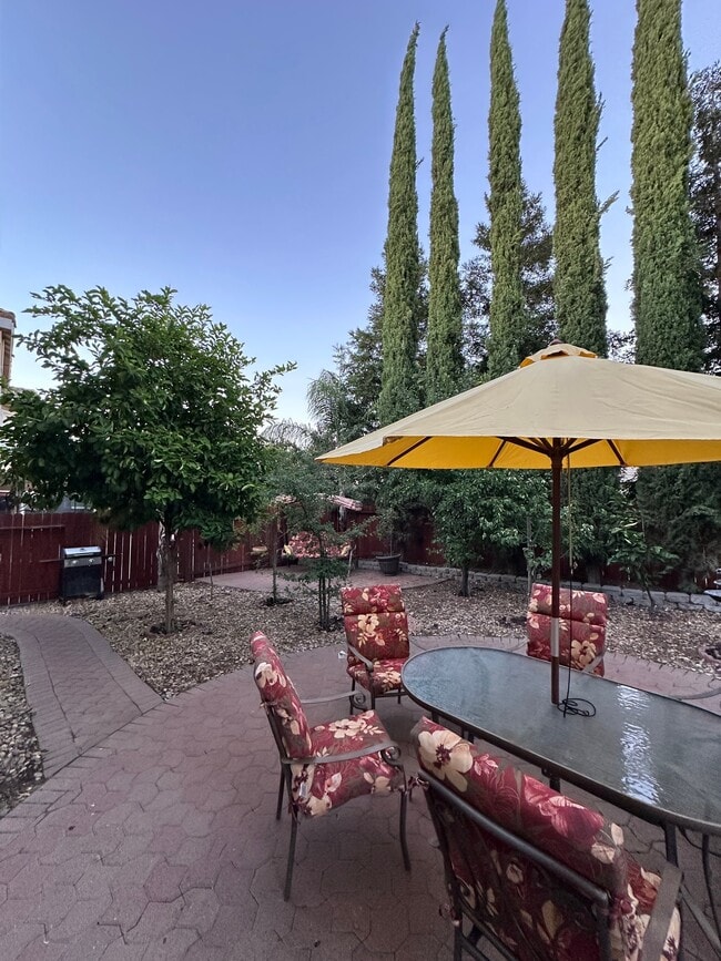 Photo - 2613 Covelite Way