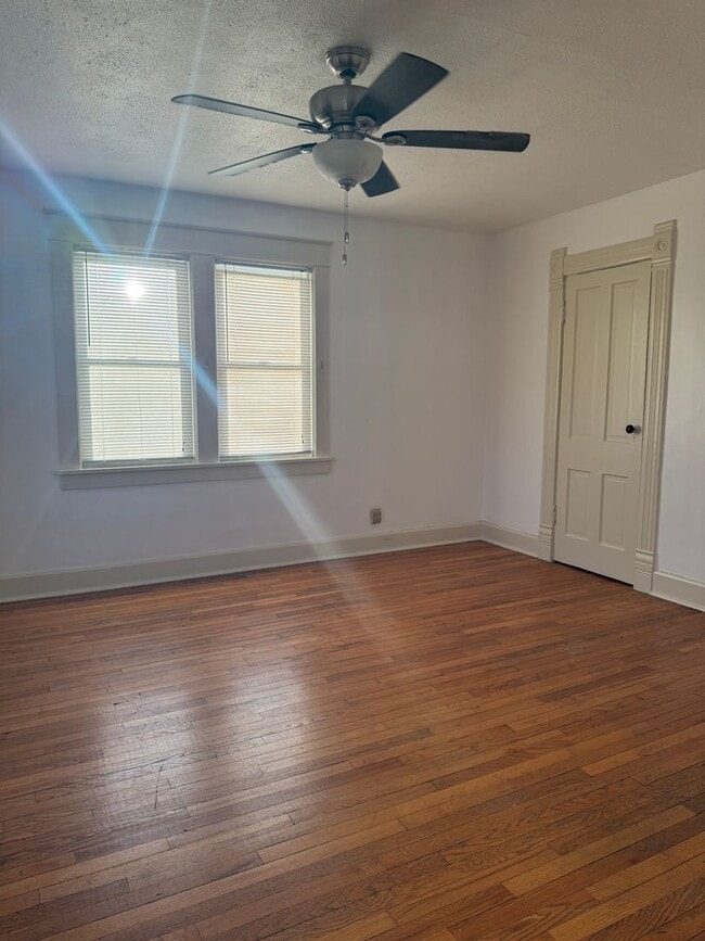Photo - 129 N St Louis Blvd Unit 129 North Saint Louis Boulevard- A