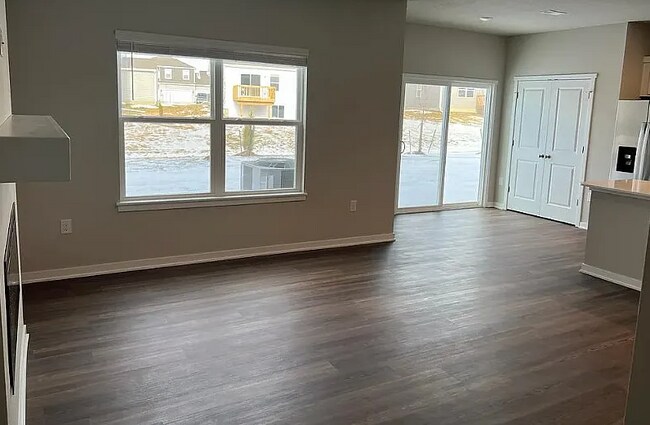 Photo - 355 Ember Dr