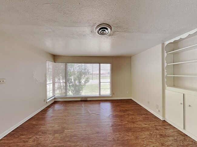 Photo - 3405 Norton Dr