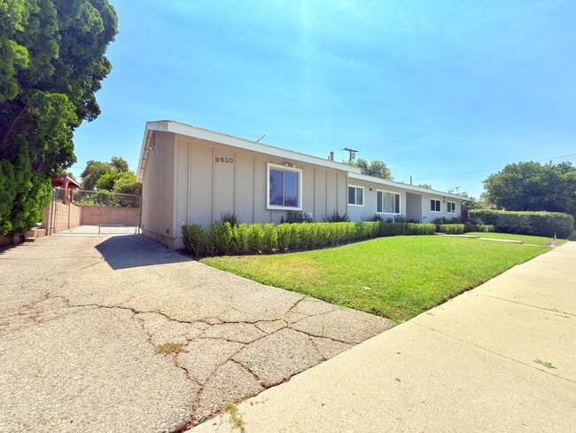 Photo - 4-Bedroom Home in Prime Northridge Location