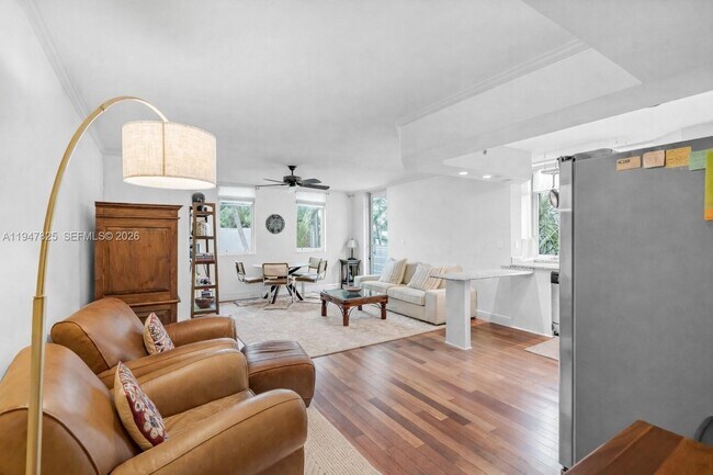 Photo - 1532 Drexel Ave Unidad 303