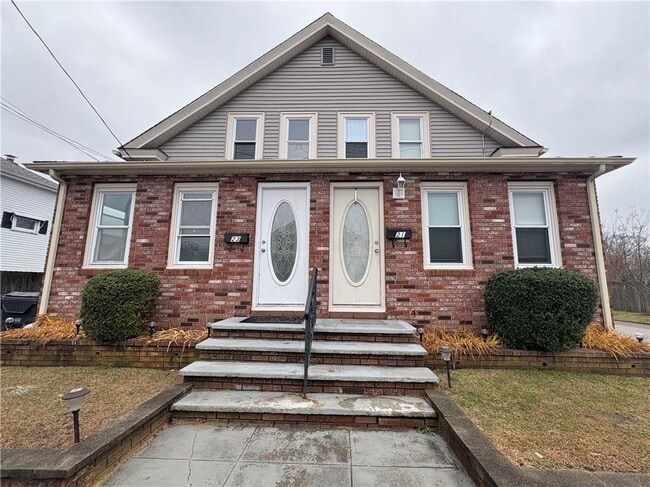 Photo - 23 Knight St