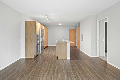 Photo - 188 E Illinois St Unit 10