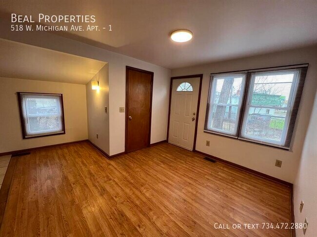 Photo - 518 W Michigan Ave Unit 1