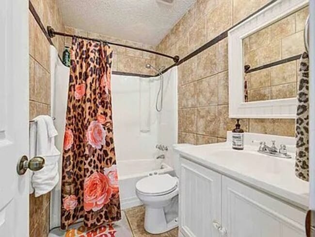 Photo - 905 Burnley Rd Unidad ID1318679P