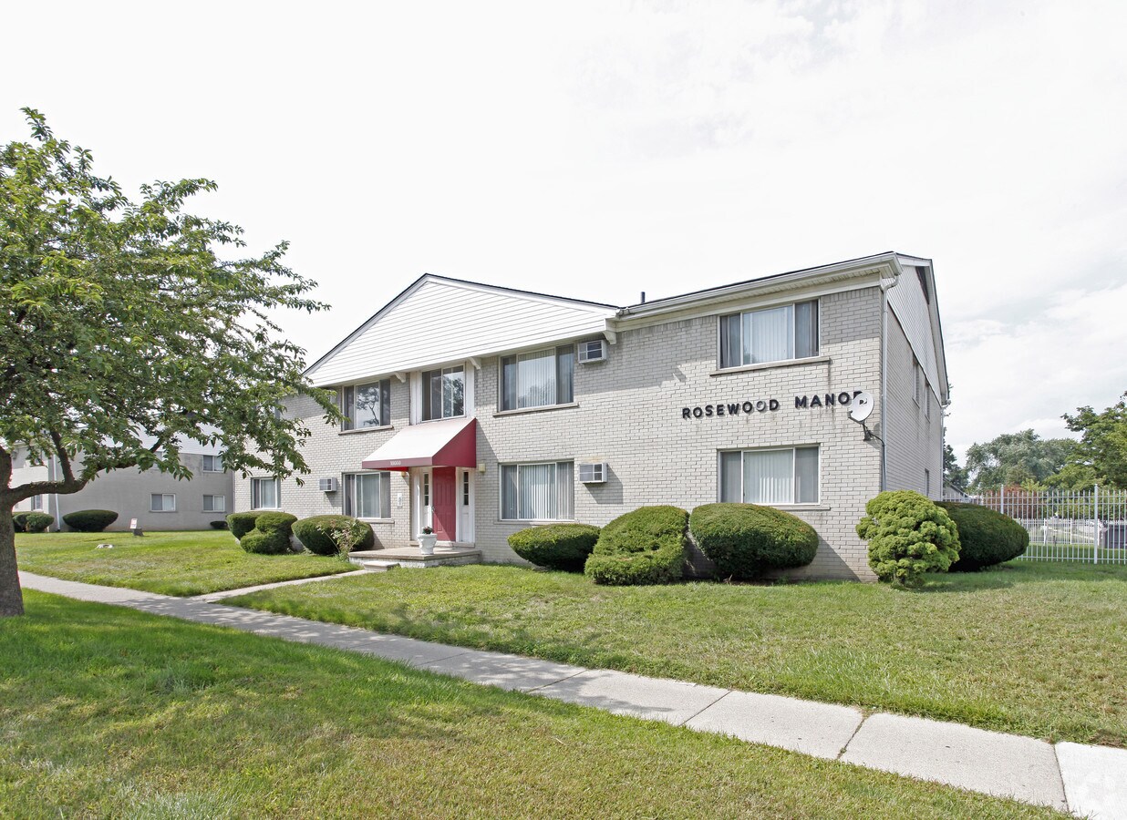 Photo - Rosewood Manor Apartments