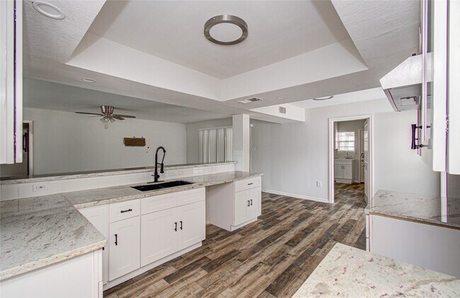 Photo - 5507 Braesvalley Dr