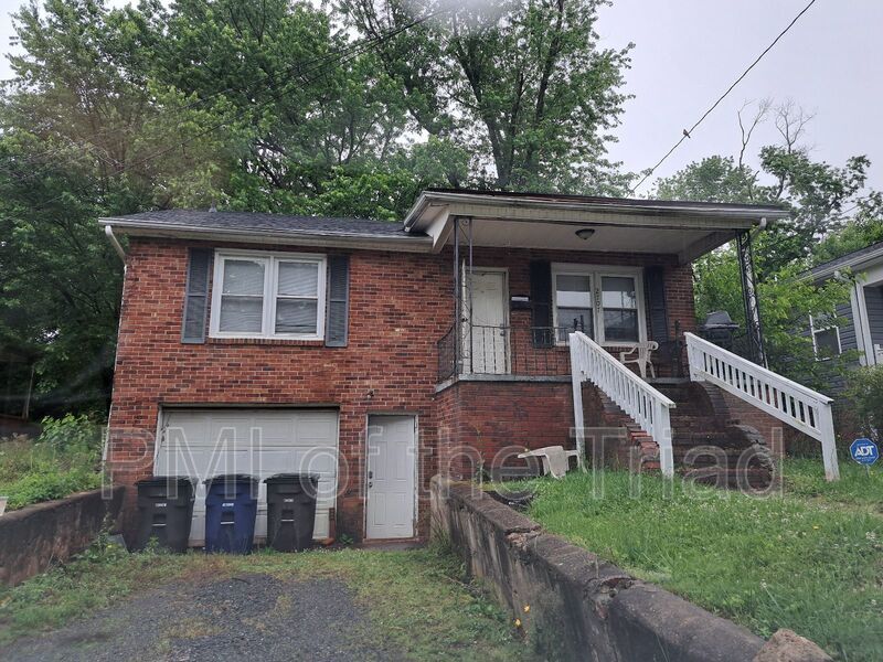 2707 Ansonia St - 2707 Ansonia St