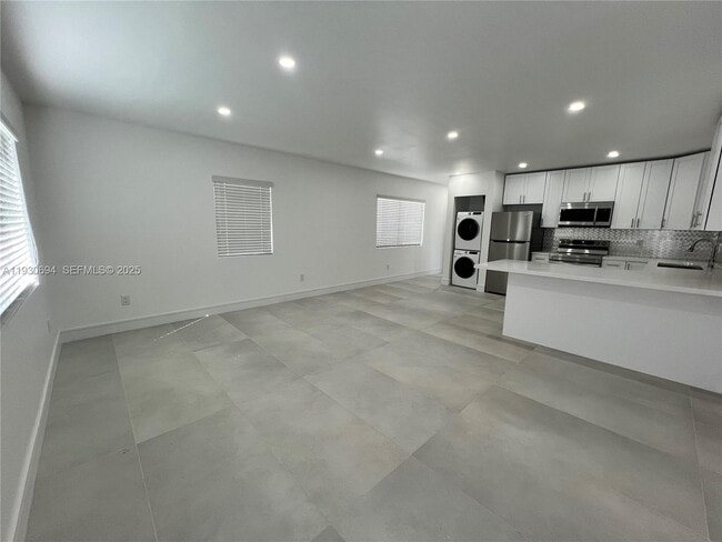 Photo - 75 NE 70th St