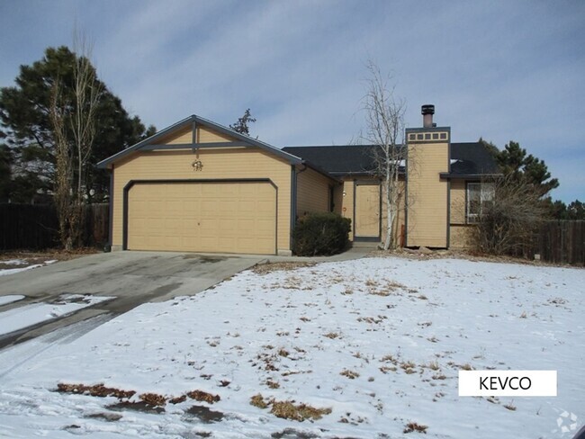 Building Photo - Stunning Home in Central FoCo!