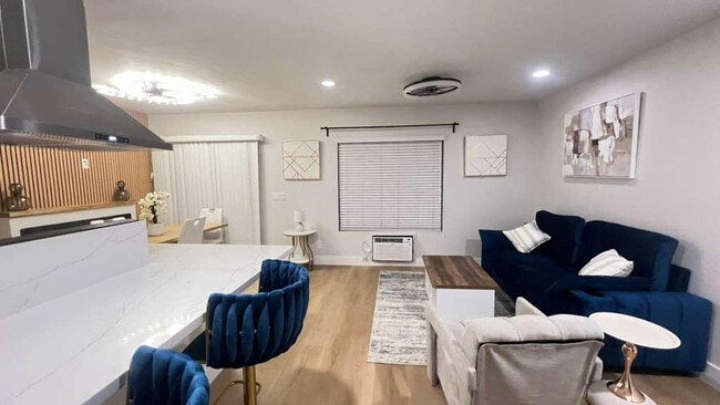 Photo - 9568 Carroll Canyon Rd Unit SI ID1514396P