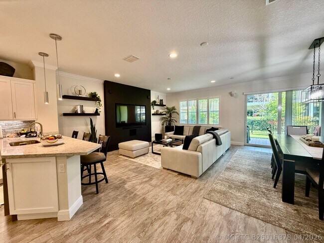 168 Crape Myrtle Ln