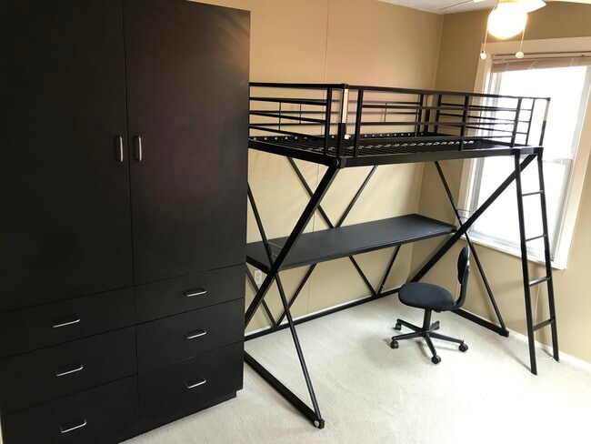 Photo - 1947 E 120th St Unit #1