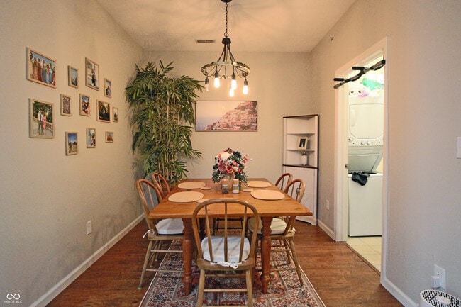 Photo - 6593 Reserve Dr