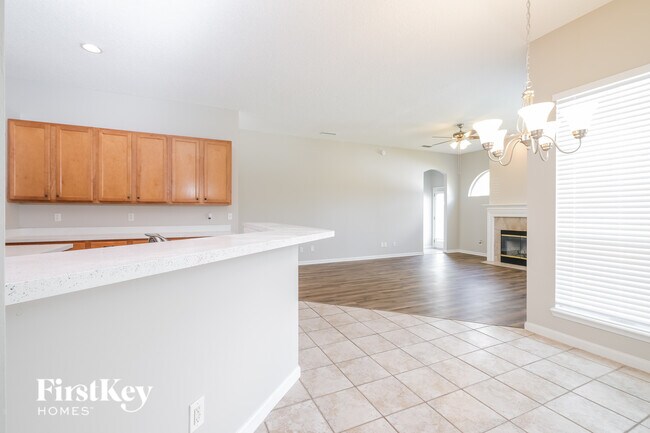 Photo - 3532 Silver Bluff Blvd