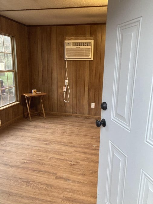 Photo - 179 Quarry Ln