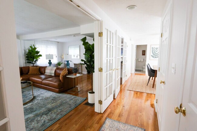 Photo - 25 Jay St Unit ID1238166P