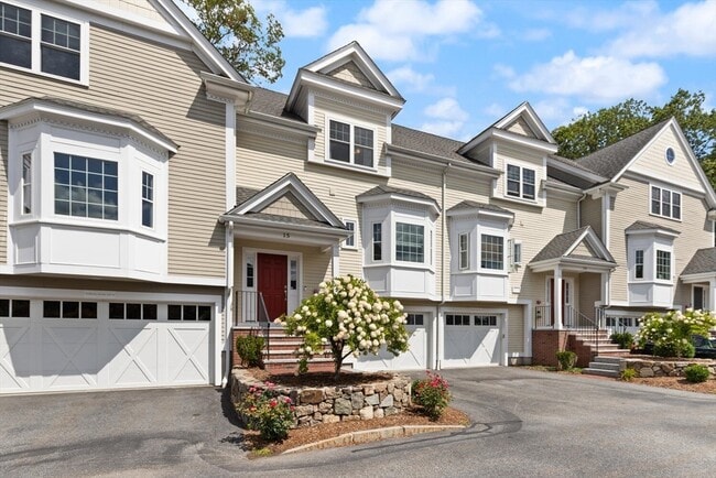 Photo - 10 Murray Ave Unit 15