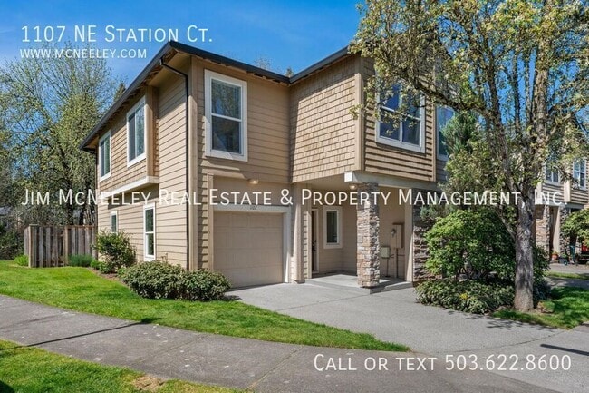 Building Photo - 1107 NE Station Ct