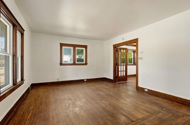Photo - Spacious 3-Bedroom Home with Walk-In Closets!