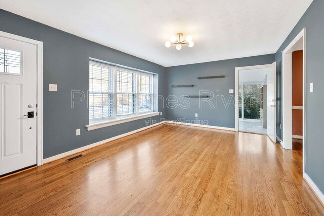 Photo - 109 Keeton Rd