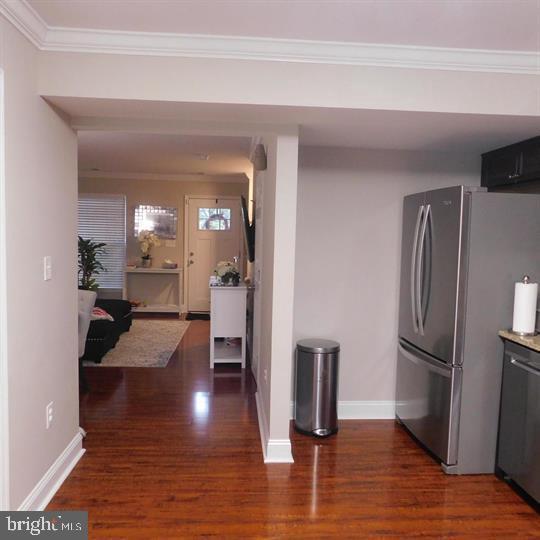 567 Lancaster Pl