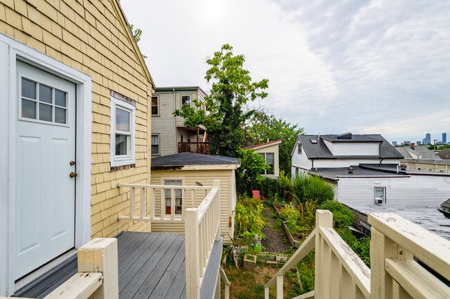 Photo - 58 Atherton St Unit 1R