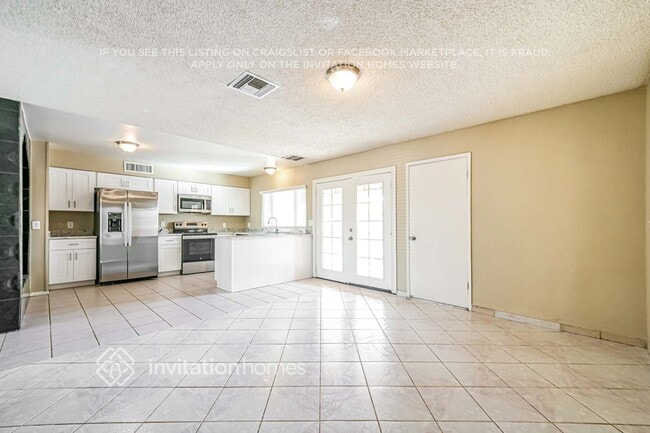 Photo - 3105 N 59th Ave