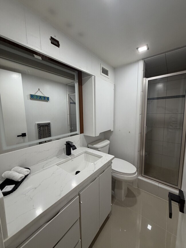 Photo - 4302 Ocean Dr