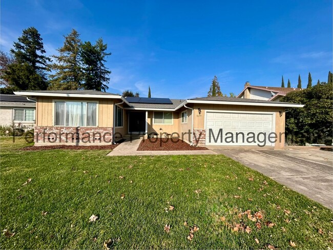 Charming 3 Bed/2 Bath Home in Stockton, CA... - Charming 3 Bed/2 Bath Home in Stockton, CA...