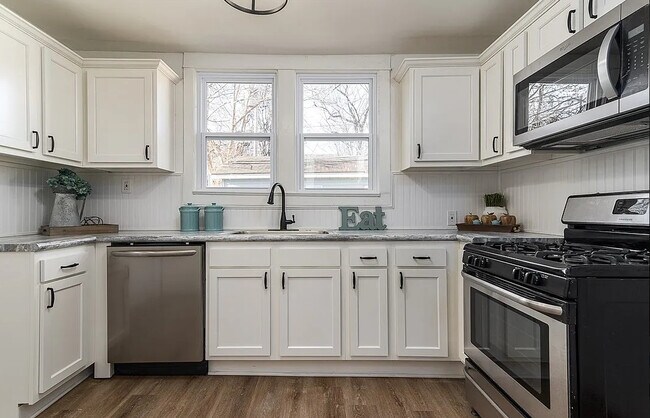 Photo - 1835 Culbertson Ave