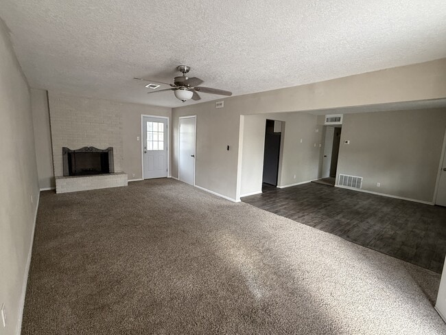 Photo - 1725 Spence Ave SE