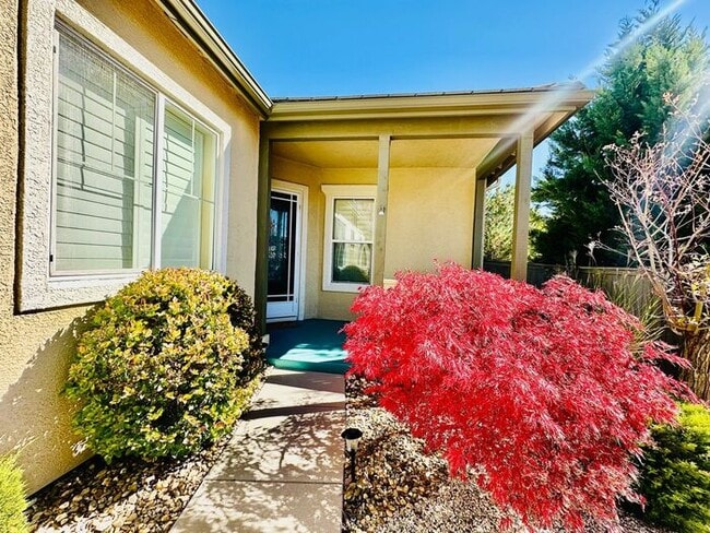 Photo - 2340 Hickory Hill Way