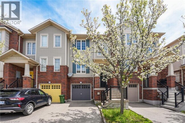 Photo - 7 Hepworth Cres