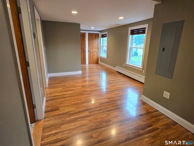 Photo - 47 McKinley Ave Unidad 2nd Floor