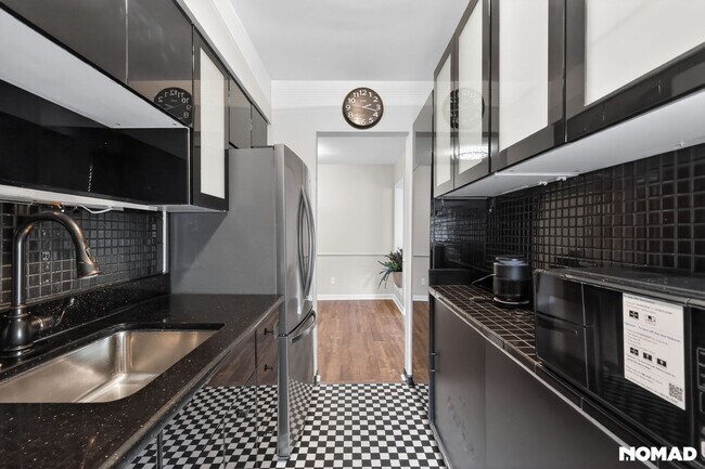 Photo - 2713 Fort Baker Dr SE