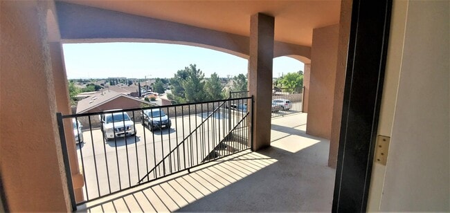 Photo - 3408 Blue Earth Ln