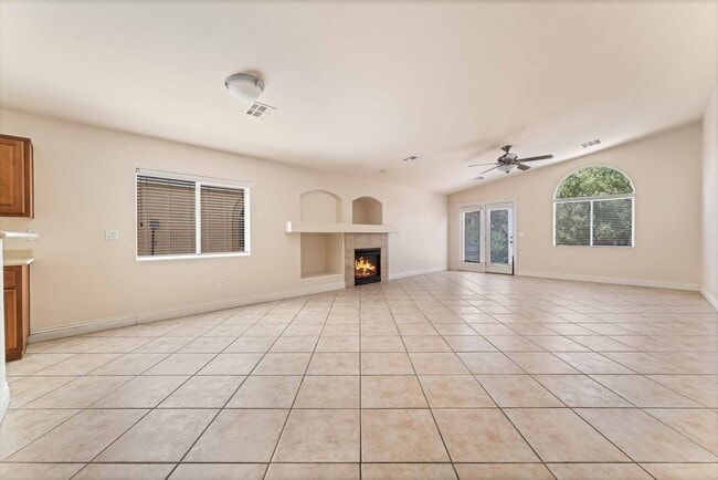Photo - Gated Aliante Gem: Spacious Retreat!