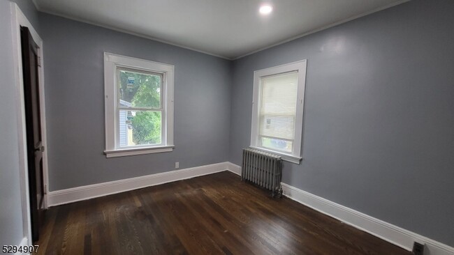 Photo - 19 Mt Pleasant Ave