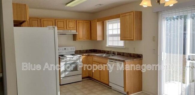 Photo - 141 Belvedere Dr