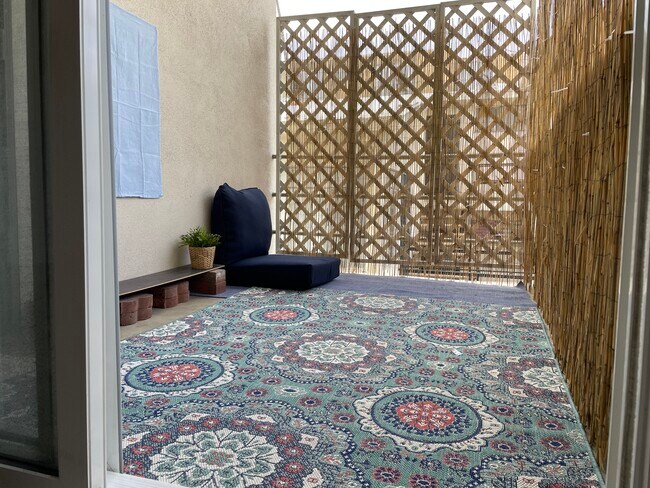 Photo - 320 S Gramercy Pl Unit 210