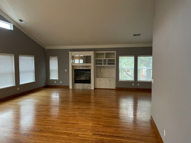 Photo - I STREET/22ND CORNER Unit 2128