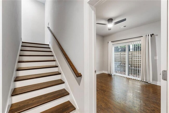 Photo - 1819 Huntington Hills Ln NW